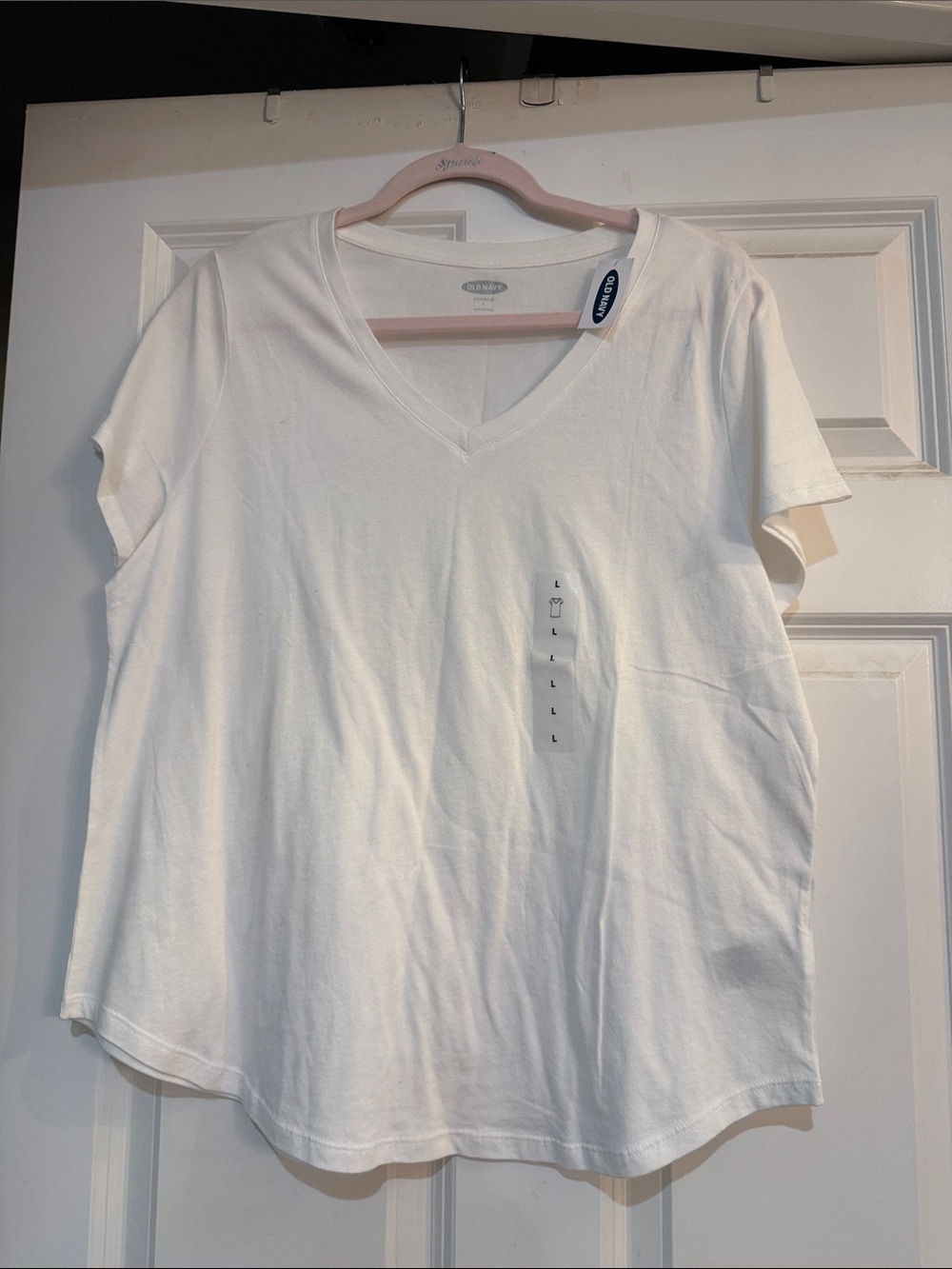 Old Navy White V-Neck Short Sleeve Tee